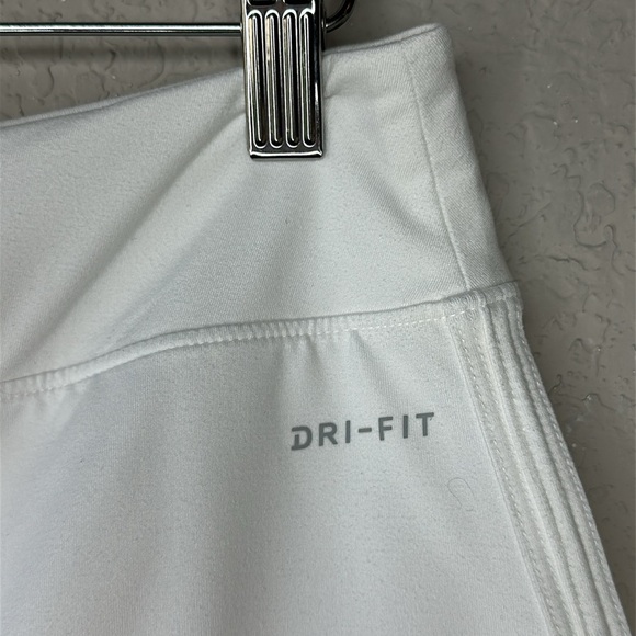 Nike White Dri Fit Tennis Pickleball Skort Size M - Picture 5 of 10